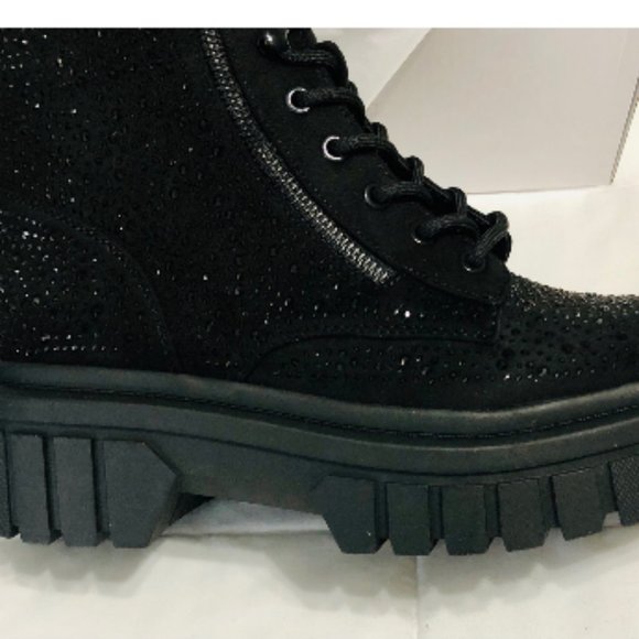 NEW with TAGS in BOX GUESS Ferine CRYSTAL Embellished Combat Boots - Picture 9 of 12